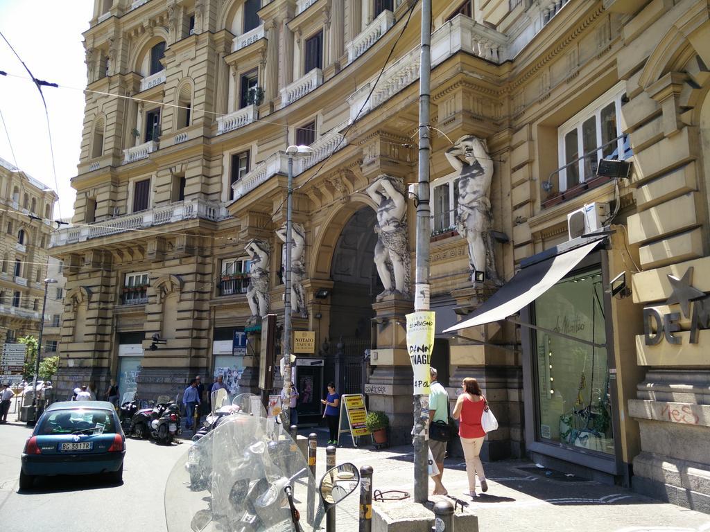 Caesar Napoli Hotel ภายนอก รูปภาพ